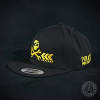 Image 1 of SNAPBACK CAP PIRATE BLACK/YELLOW