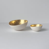 Image 2 of Gilded bowl. 5.5cm or 3cm