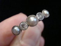 Image 2 of EDWARDIAN 18CT YELLOW GOLD 5 STONE CULTURED PEARL AND DIAMOND RING