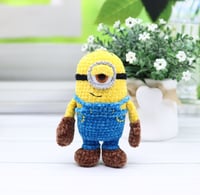 Image 3 of Keychain: Minion