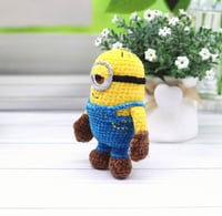 Image 4 of Keychain: Minion