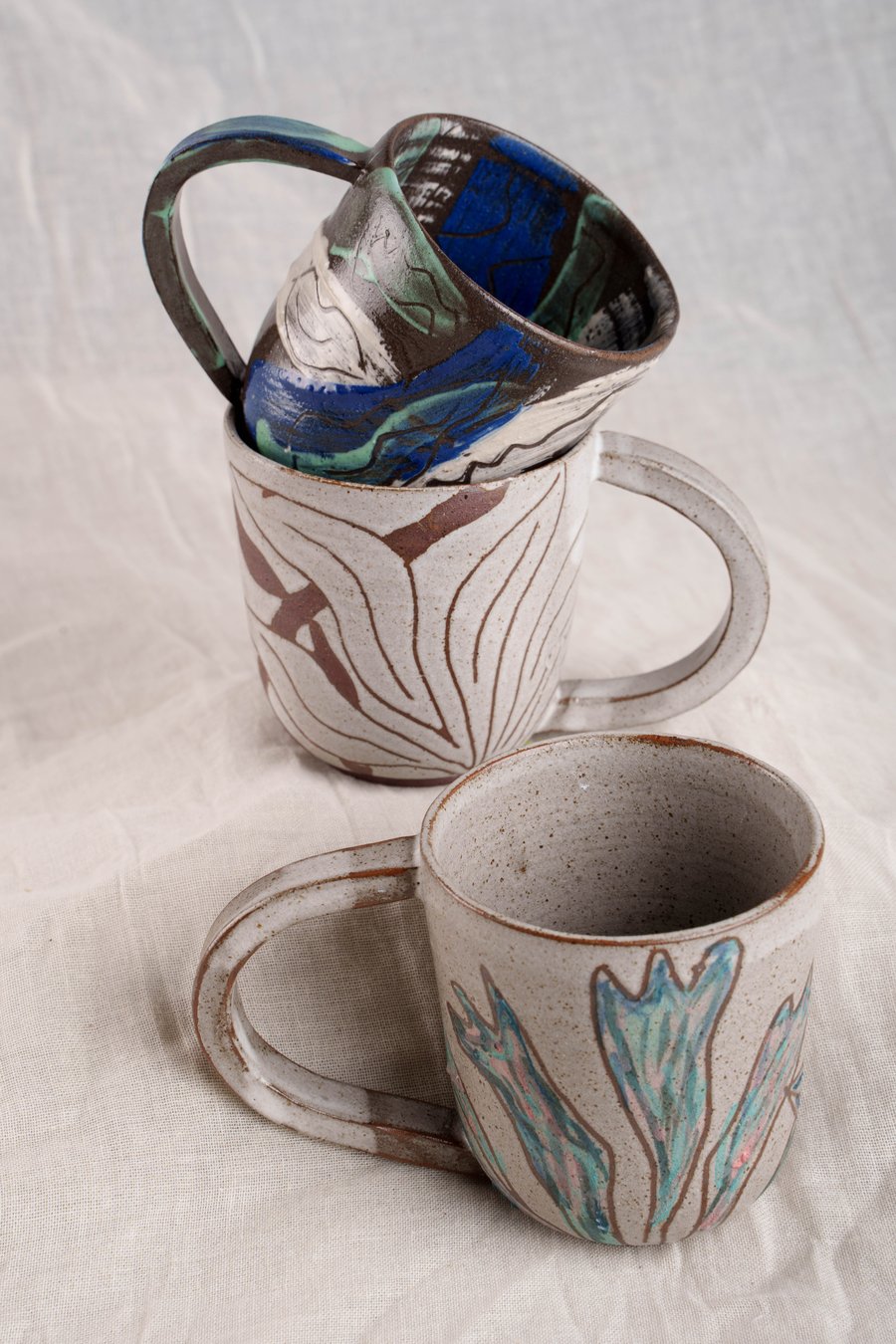 Image of Terracotta and White Glaze Sgraffito Mug 