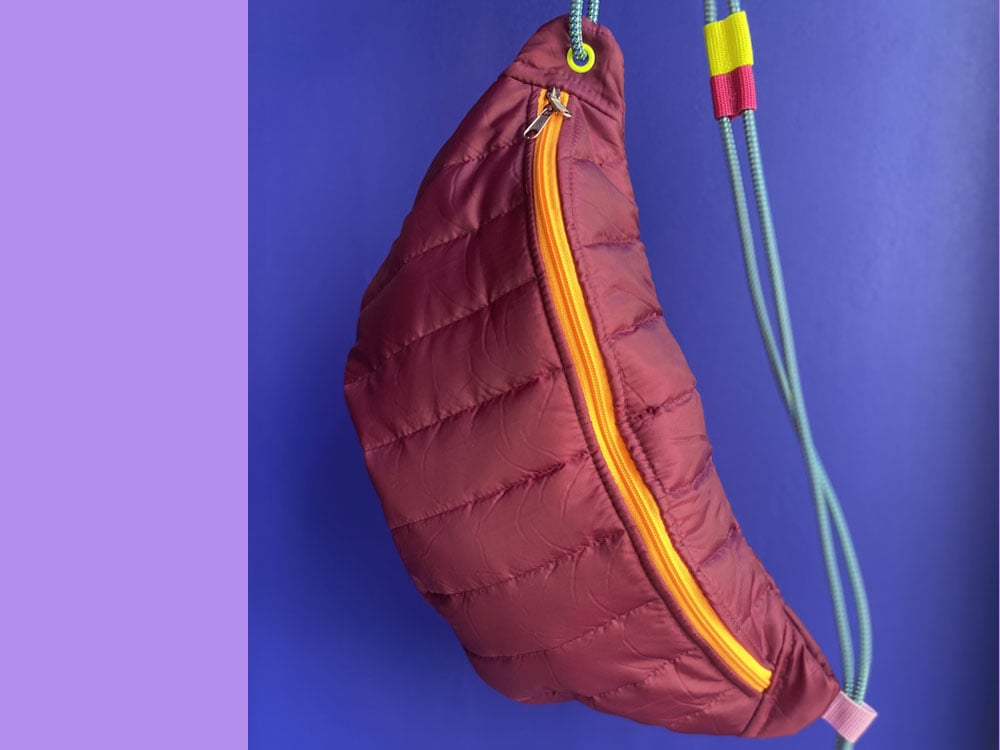 Image of TASCHE Big Puffy Berry