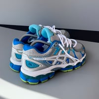 Image 2 of Asics Gel Nimbus 16 size: us8/W9.5 uk7 eu41.5 cm26