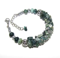 Image 2 of Bracelet of stones green Indian agate
