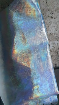 Image 6 of vsakodneva torba HOLOGRAMSKO SREBRNA // daily shopper HOLOGRAPHIC SILVER