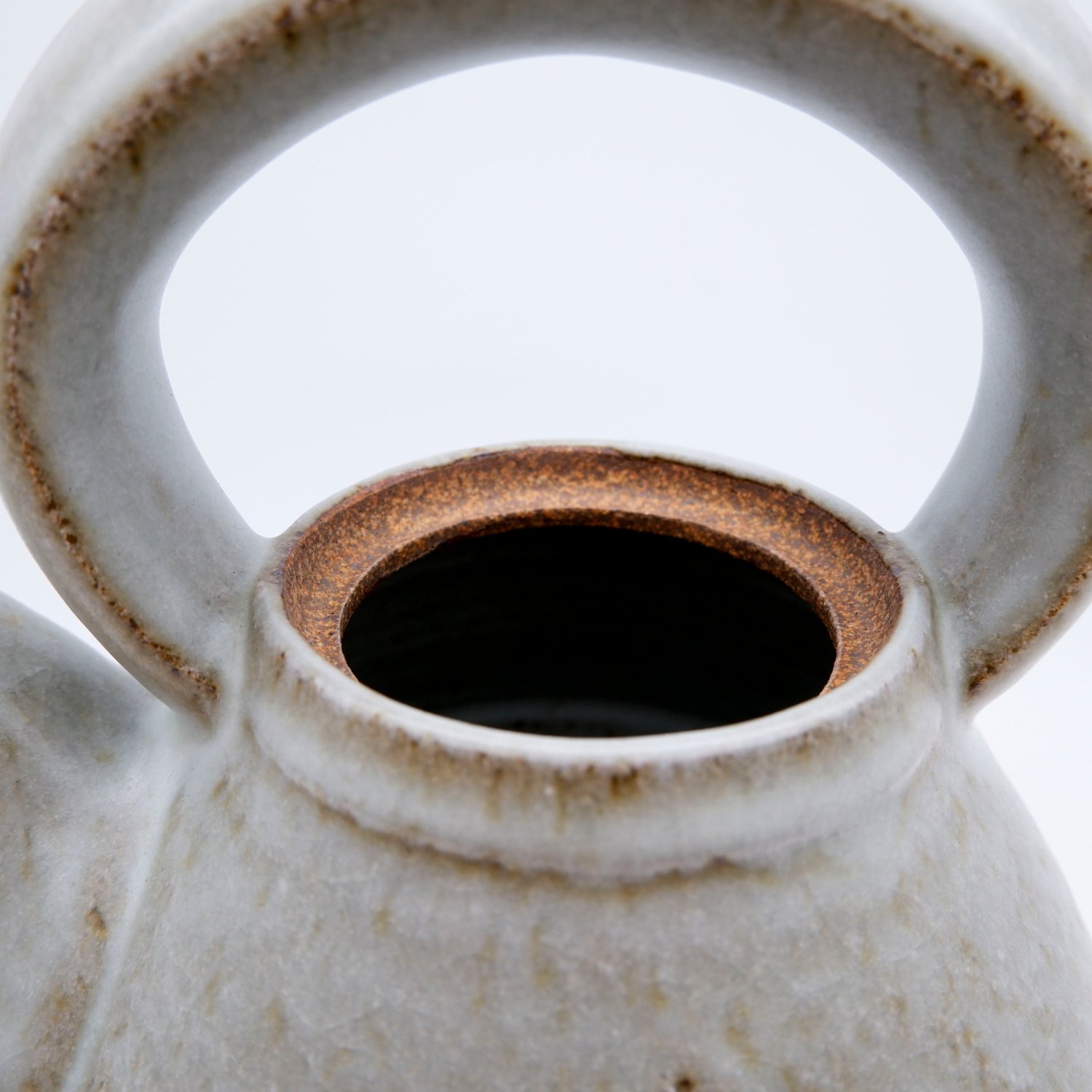 Image of Teapot (satin white)