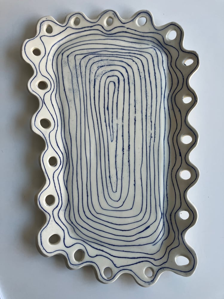 Image of scalloped porcelain platter