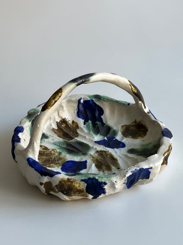 Image of spotted candy dish