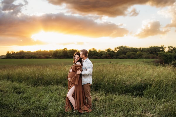 Image of Black Friday Sale Book a Full Session get a Mini (10 images) OR 10 Extra Images Free