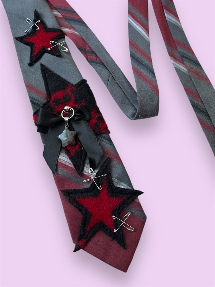 Image of CHARMED TIE #2.8