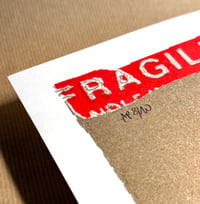Image 2 of Lipps, FRAGILE