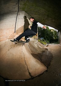 Image 4 of Absurde skateboarding magazine issue 3