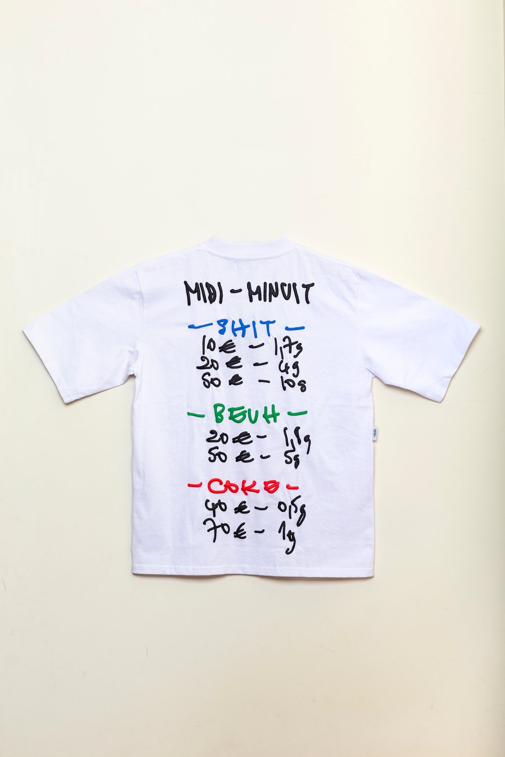 T-Shirt Midi-Minuit blanc.