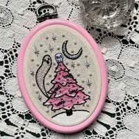 Pretty Pink Hexmas Tree Embroidery 