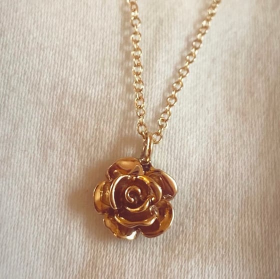 Image of Little Rose necklace