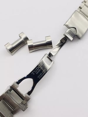 Image of Beautiful 22mm Bracelet Stainless Steel For Tudor Heritage Black Bay 79230 79730