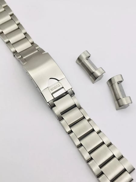 Image of Beautiful 22mm Bracelet Stainless Steel For Tudor Heritage Black Bay 79230 79730