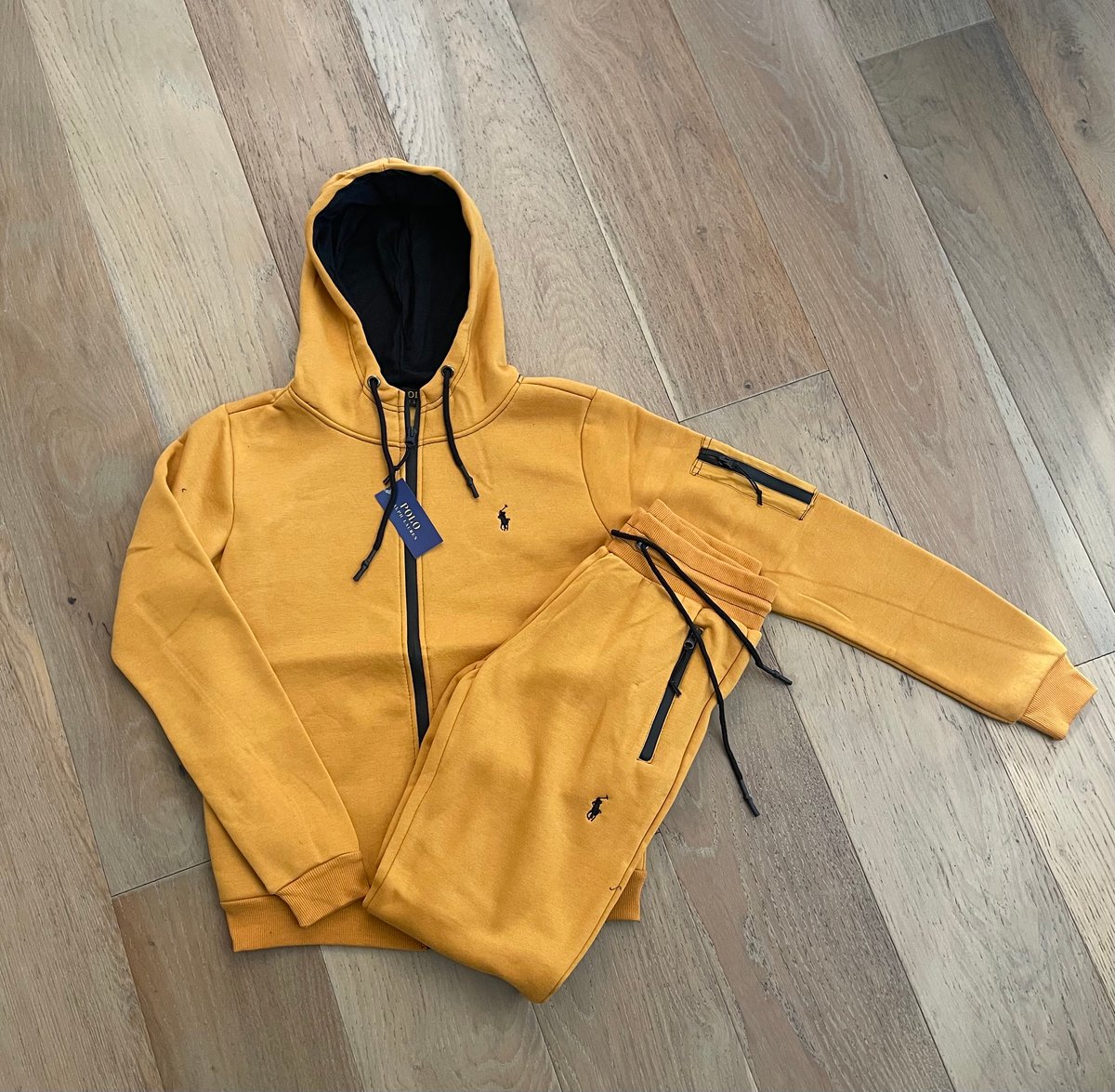 Men’s Wheat Polo Zip Up Hoodie Sweatpants Set