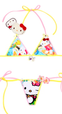 Image 2 of TWEEY X HELLOKITTY HAWAII COLLECTION