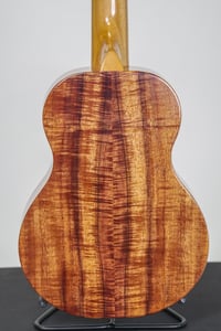 Image 6 of Shop Order KoAloha KTMR-00 Spruce Top & Curly Koa Rosette Tenor Gloss