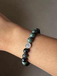 TRANQUILITY AND RENEWAL - KAMBABA JASPER