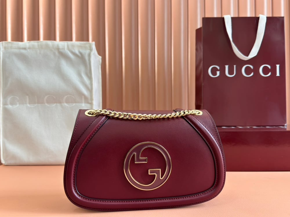 GG Blondie Strap Bag