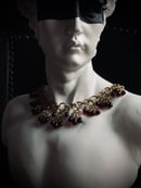 Image 9 of the sight necklace