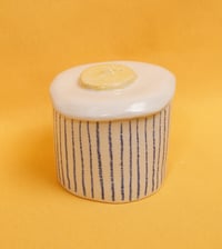 Image 3 of egg stripes box