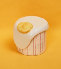 Image 1 of egg stripes box II 