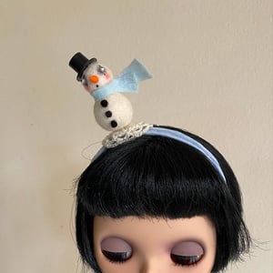 Image of Tiny Snowman Headband for Blythe Dolls #1