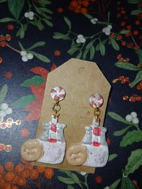 Milk and cookie earrings