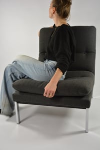 Image 5 of Chauffeuse grise années 70 / banquette