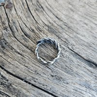 Image 4 of Into you, US 9