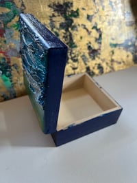 Image 2 of Small Ocean Waves Box #3