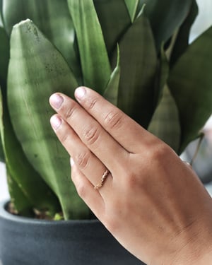 Image of 18ct rose gold 2mm laurel leaf carved wishbone ring