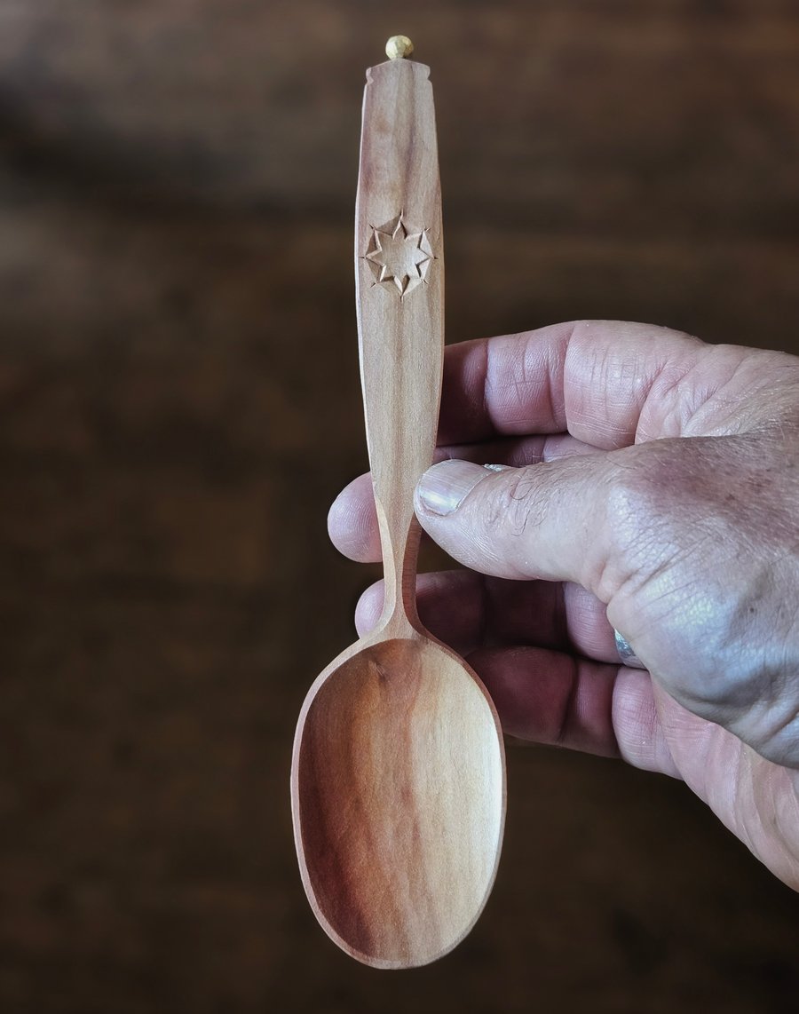 Image of Native Cherry Star Eating Soulspoon 