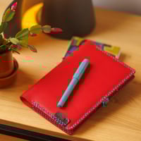 Image 7 of Funda de cuero para cuaderno Pith