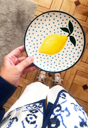 Image of PLATO DE CERAMICA PINTADO A MANO - LIMÓN. Antes 29,90€
