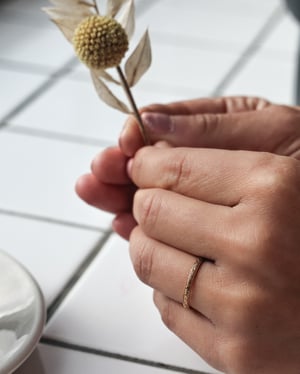 Image of 18ct Rose gold 2mm laurel leaf and milled edge engraved ring