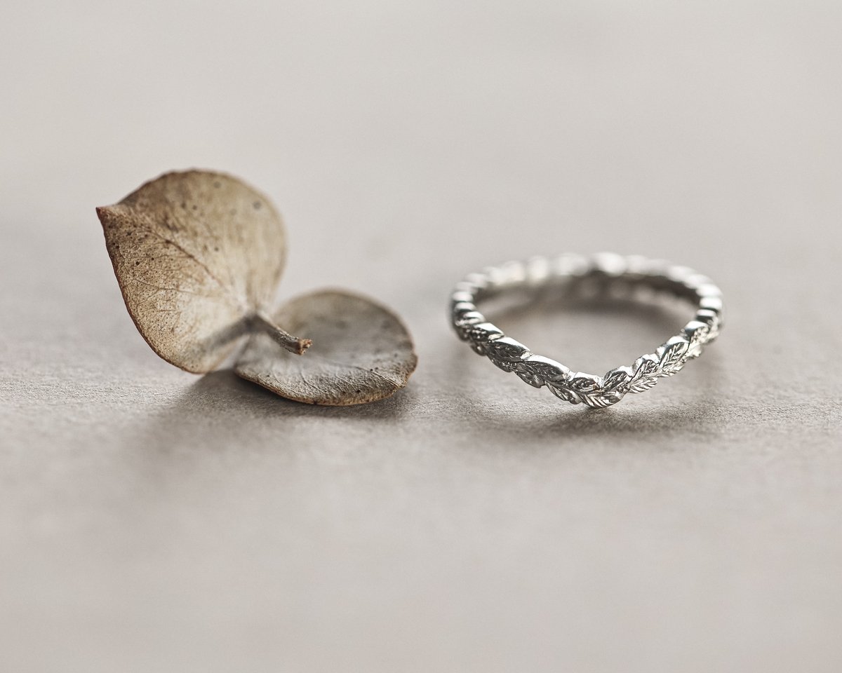 Image of Platinum 2mm laurel carved wishbone ring