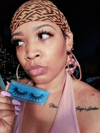 Image 2 of "THAT GIRL" LASHES