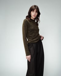 Image 2 of Top Orlando Manga Larga Dorado