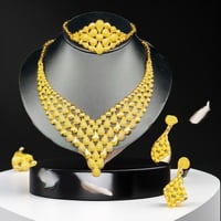 Image 4 of Golden Portrait Elegance Jewelry Set