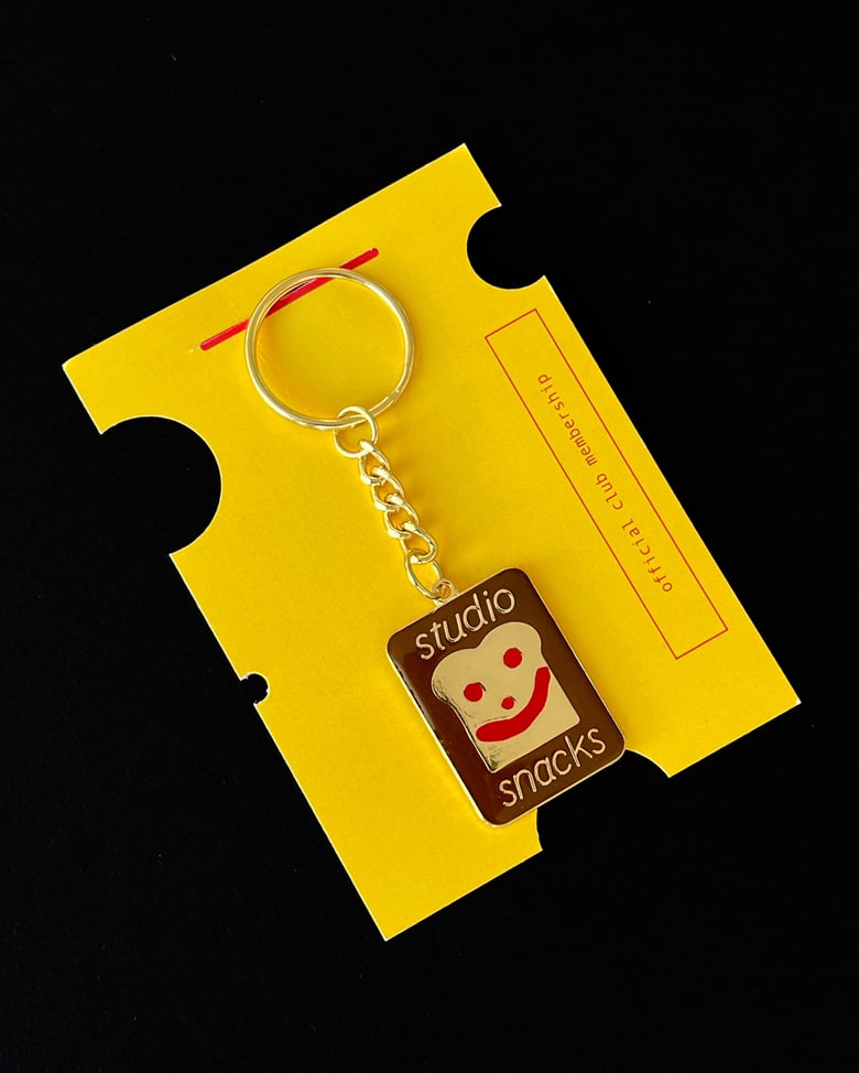 Image of Club Studio Snacks [keychain]