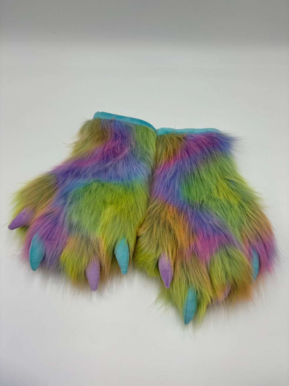Image of Rainbow Clawed Bean Gloves