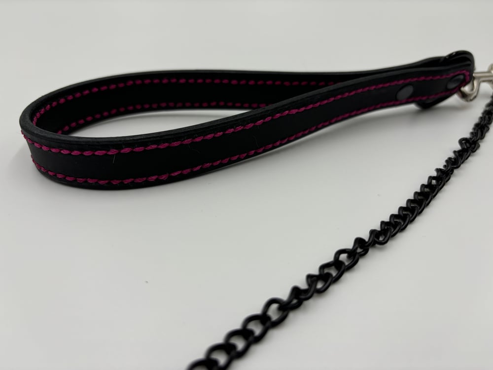 Image of Black & Hot Pink Black Leather Leash