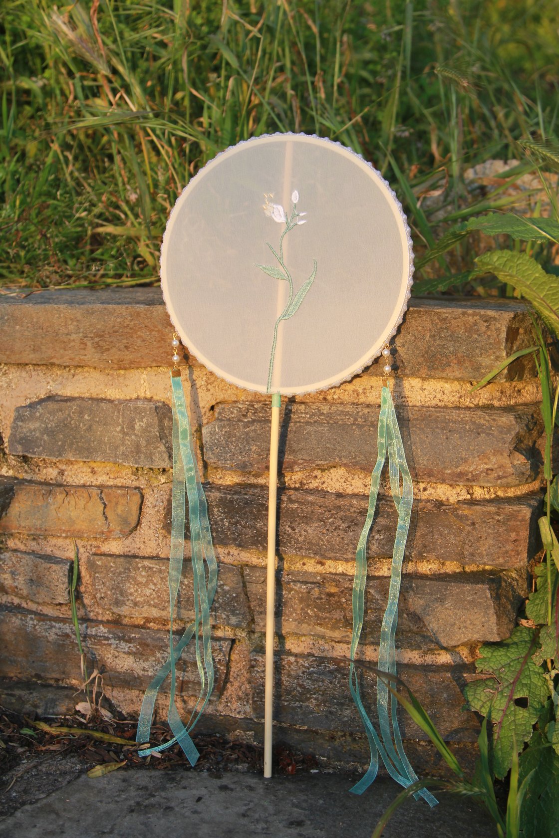 Image of Museum Co-branded Chinese Traditional Handmade Silk Woven Fan - Lily of the Valley