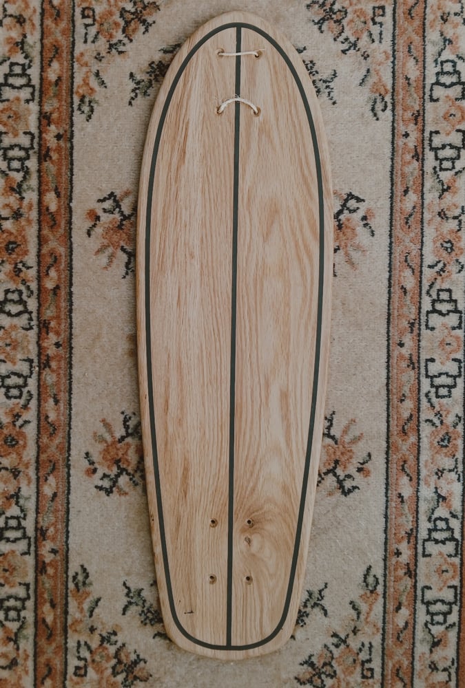 Image of Inlay Round Tail 29"