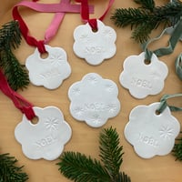 Image 1 of FLEUR DE NOEL à nouer